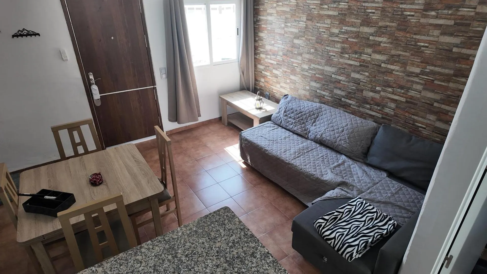 Apartalux Pax Palace Las Negras 0*,  Spain